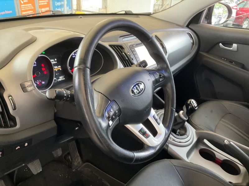 Kia Sportage 1.7 CRDi Emotion 4x2 2015 – снимка 27