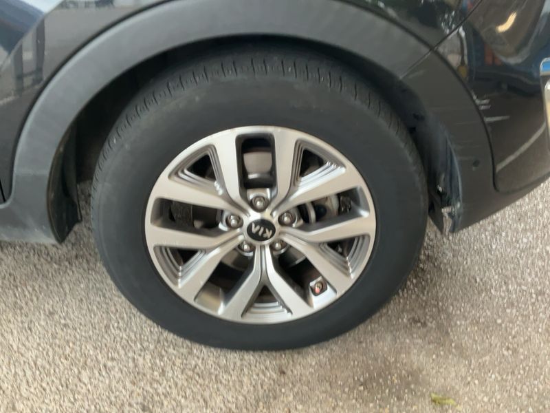 Kia Sportage 1.7 CRDi Emotion 4x2 2015 – снимка 11