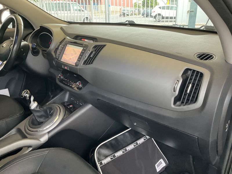 Kia Sportage 1.7 CRDi Emotion 4x2 2015 – снимка 25