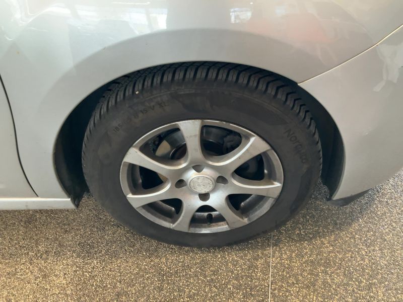 Citroen C3 1.6 HDi Exclusive 2012 – снимка 11