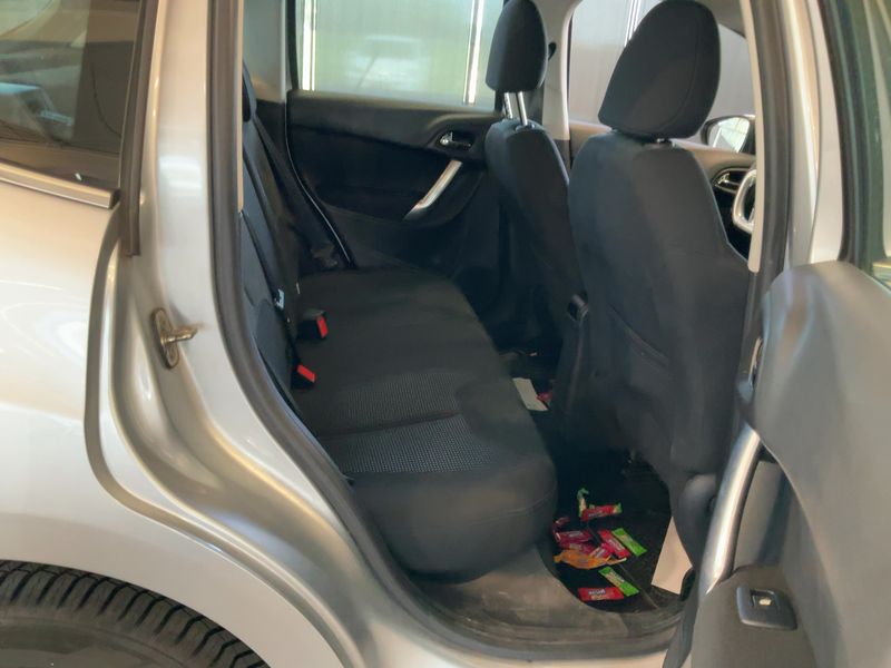 Citroen C3 1.6 HDi Exclusive 2012 – снимка 19