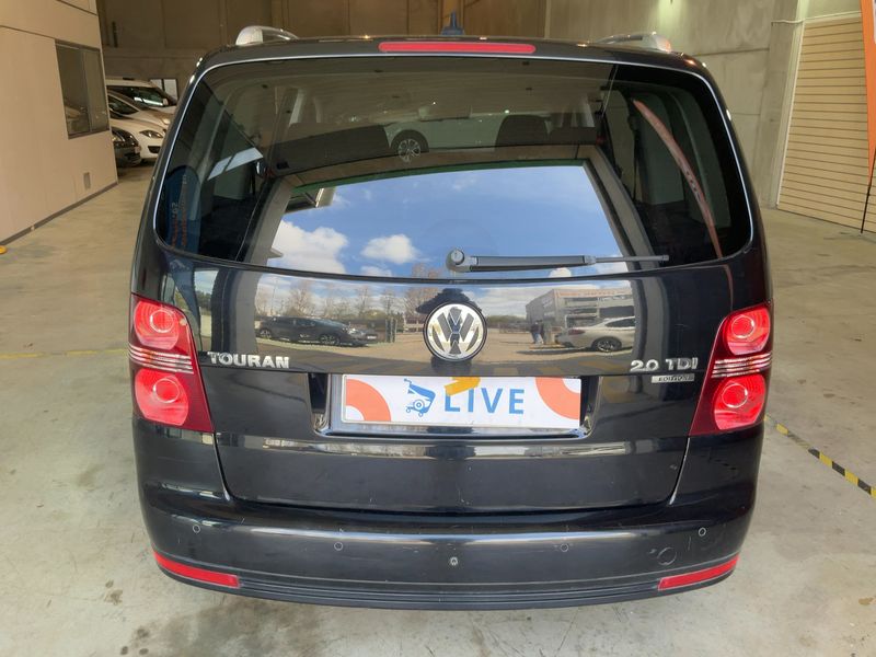 Volkswagen Touran 2.0 TDI Highline 2010 – снимка 5