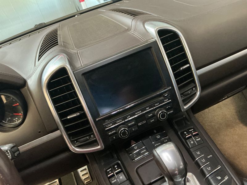 Porsche Cayenne S Diesel 2013 – снимка 34