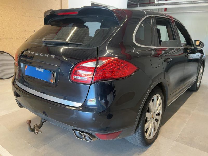 Porsche Cayenne S Diesel 2013 – снимка 8
