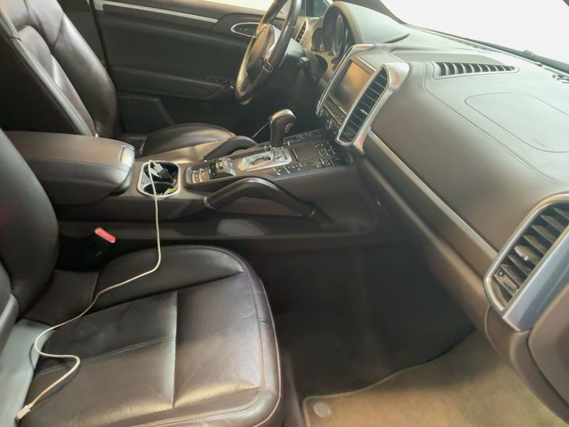 Porsche Cayenne S Diesel 2013 – снимка 16