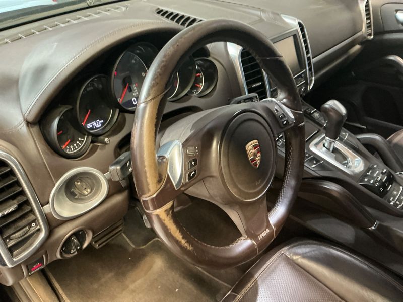 Porsche Cayenne S Diesel 2013 – снимка 30