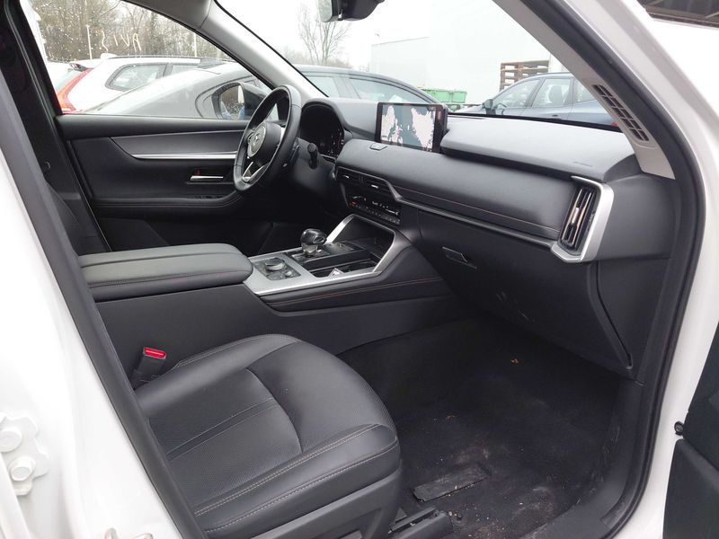 Mazda CX-60 2.5 e-Skyactiv Plug-in Hybrid Homura AWD 2023 – снимка 10