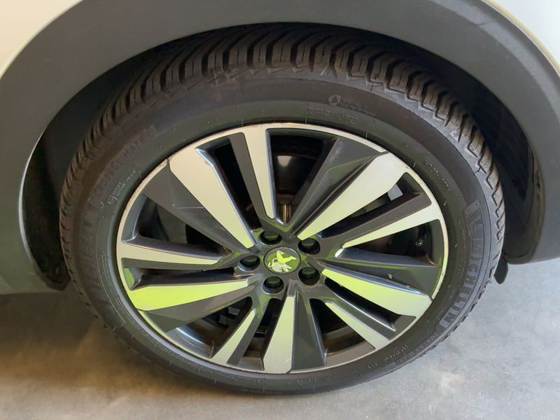 Peugeot 3008 1.6 Hybrid 4 300 GT 2020 – снимка 11