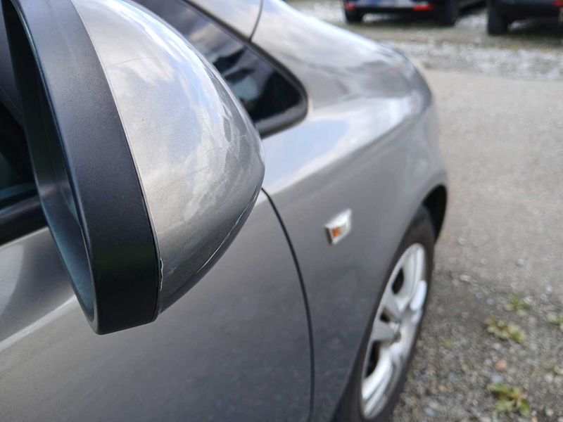 Opel Corsa 1.3 CDTI Edition 2012 – снимка 26