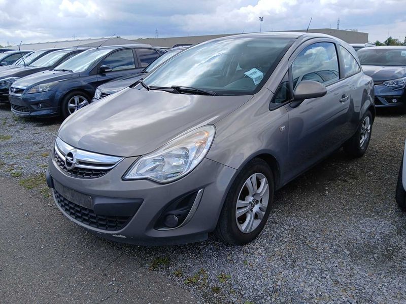 Opel Corsa 1.3 CDTI Edition 2012 – снимка 1