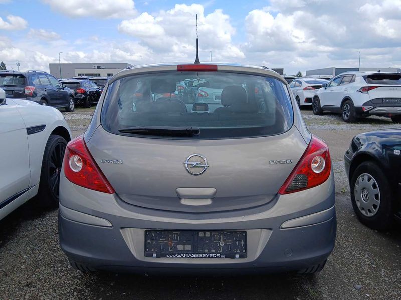 Opel Corsa 1.3 CDTI Edition 2012 – снимка 4