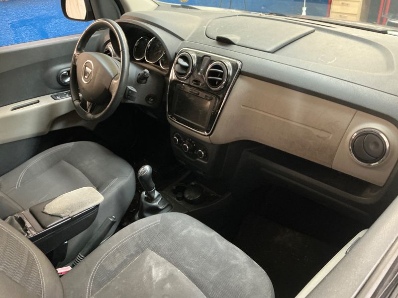 Dacia Lodgy 1.2 TCe Prestige 2013 – снимка 3
