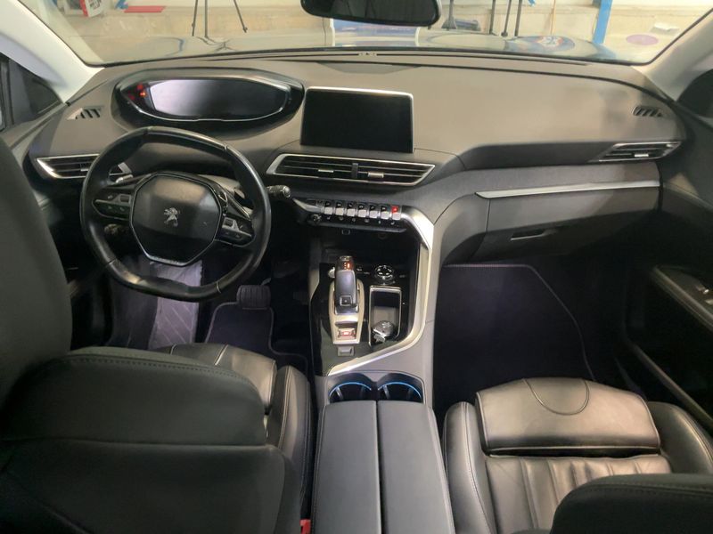 Peugeot 3008 1.2 PureTech Allure Business 2018 – снимка 17