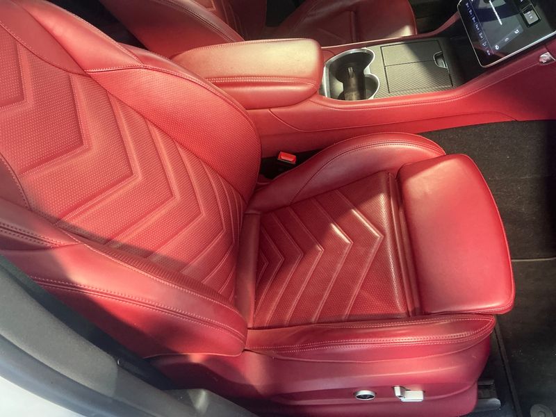 Maserati Grecale 3.0 V6 TwinTurbo Trofeo AWD 2023 – снимка 30