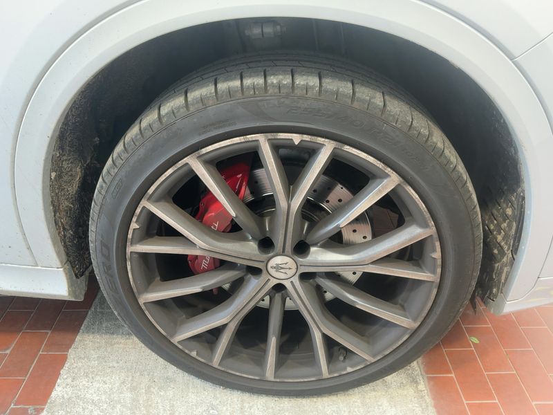 Maserati Grecale 3.0 V6 TwinTurbo Trofeo AWD 2023 – снимка 11