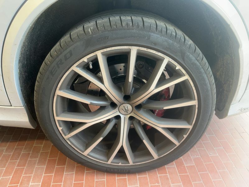 Maserati Grecale 3.0 V6 TwinTurbo Trofeo AWD 2023 – снимка 5