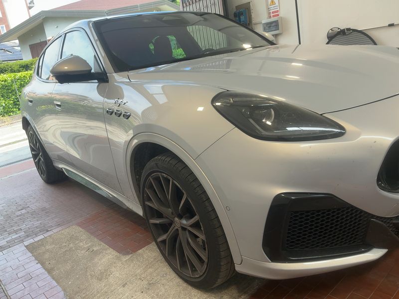 Maserati Grecale 3.0 V6 TwinTurbo Trofeo AWD 2023 – снимка 12