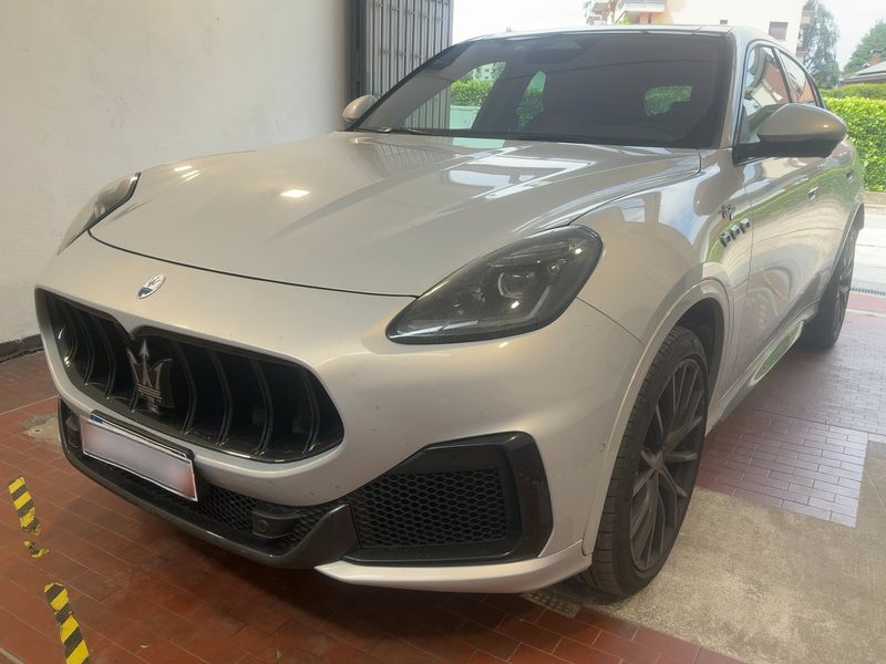 Maserati Grecale 3.0 V6 TwinTurbo Trofeo AWD 2023 – снимка 1