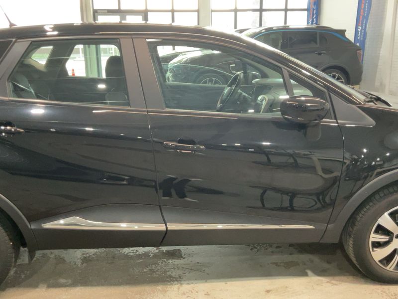 Renault Captur 0.9 TCe Limited 2019 – снимка 10