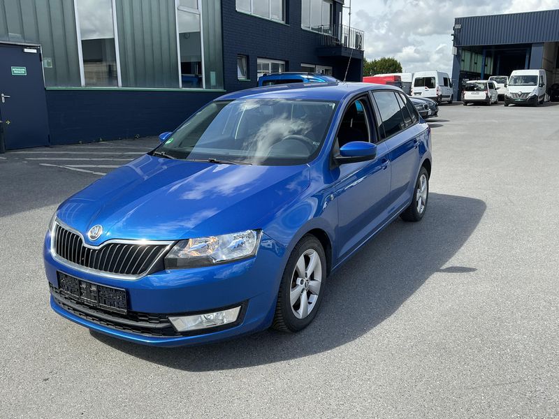 Skoda Rapid Spaceback 1.2 TSI Ambition 2014 – снимка 1