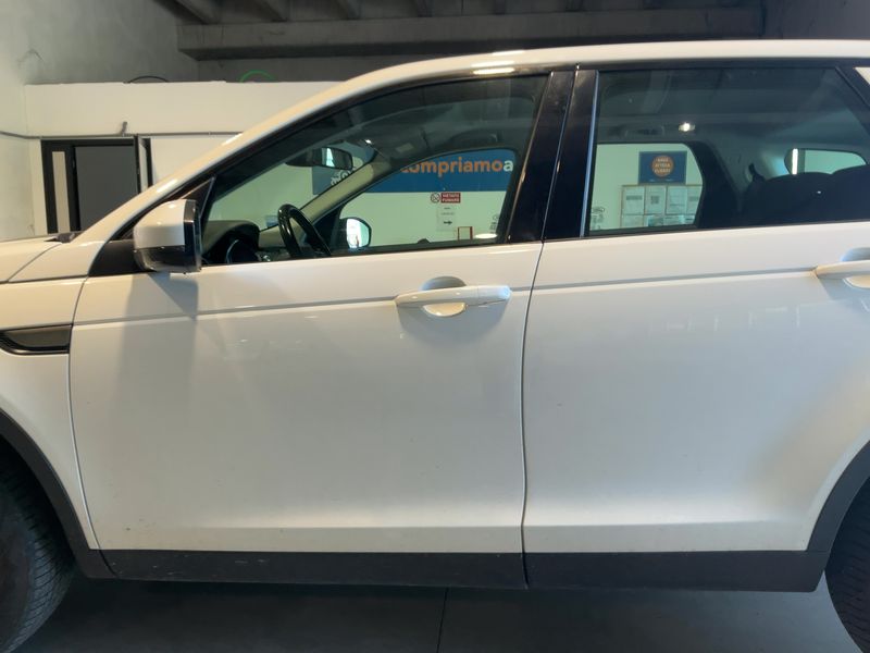 Land Rover Discovery Sport 2.0 Td4 SE AWD 2017 – снимка 4