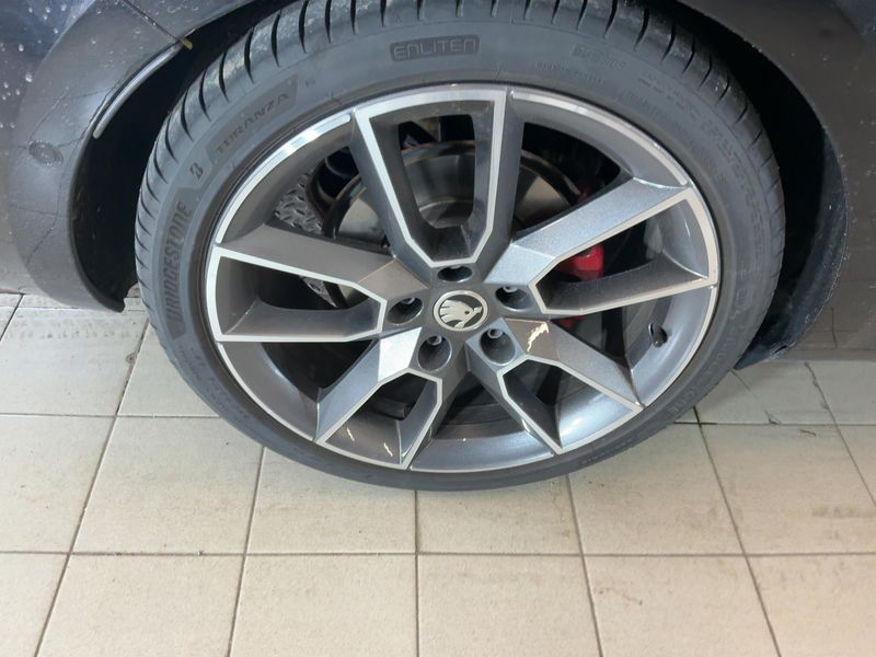 Skoda Octavia 2.0 TDI RS 4x4 2020 – снимка 9