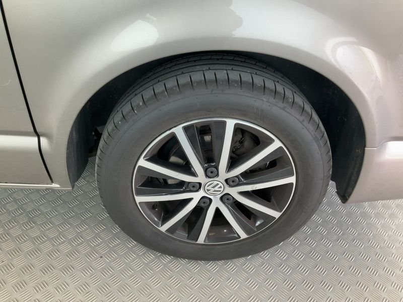 Volkswagen T6 Multivan 2.0 TDI Comfortline 2016 – снимка 5