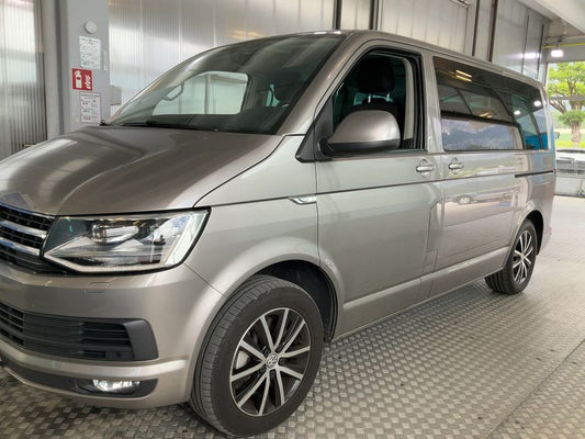 Volkswagen T6 Multivan 2.0 TDI Comfortline 2016 – снимка 2