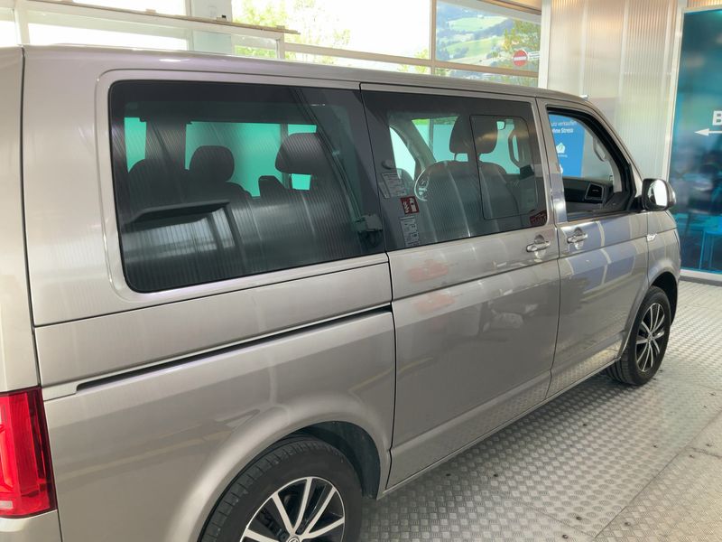 Volkswagen T6 Multivan 2.0 TDI Comfortline 2016 – снимка 10