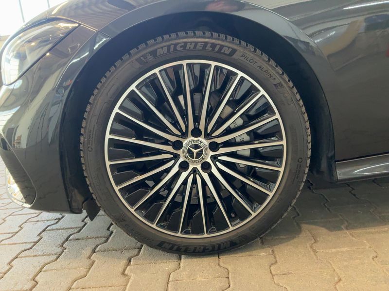 Mercedes-Benz CLE-Klasse CLE 300 Mild-Hybrid 4Matic AMG Line Advanced Plus 2023 – снимка 3