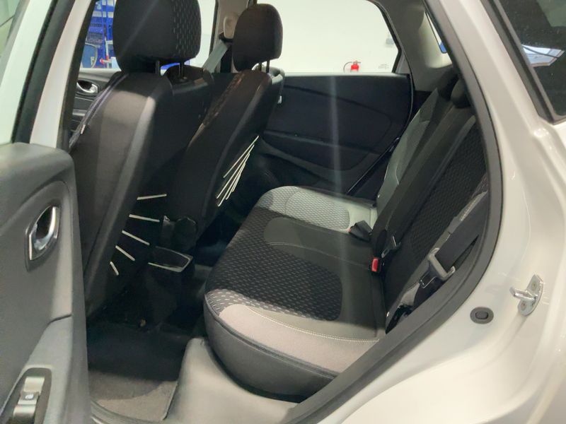 Renault Captur 0.9 TCe Intens 2019 – снимка 19