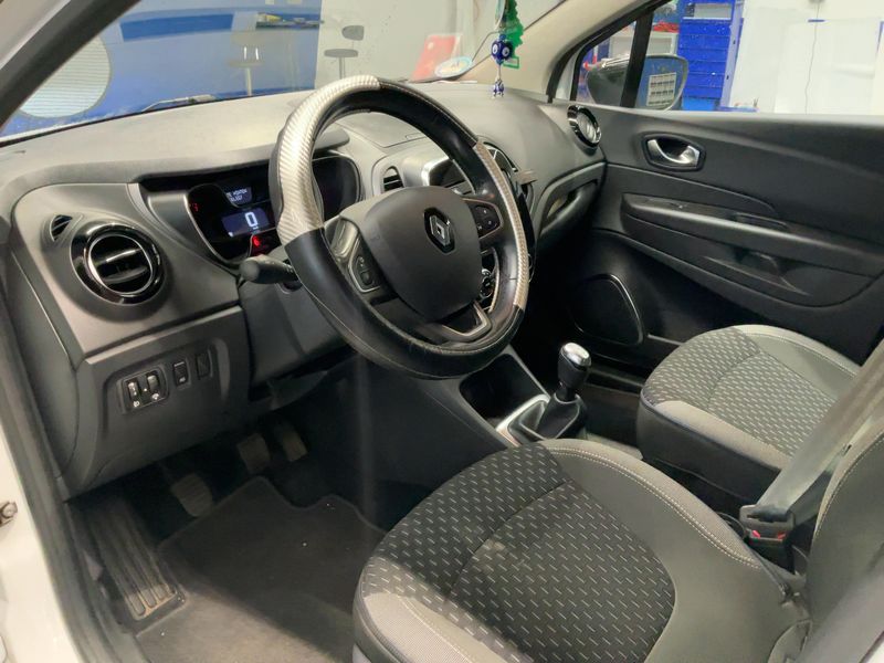 Renault Captur 0.9 TCe Intens 2019 – снимка 17