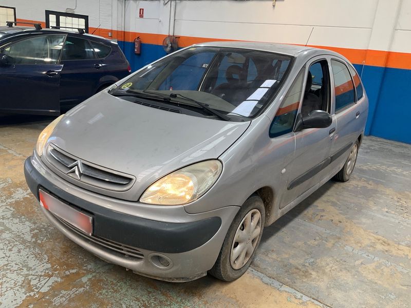 Citroen Xsara Picasso 1.6 2001 – снимка 1