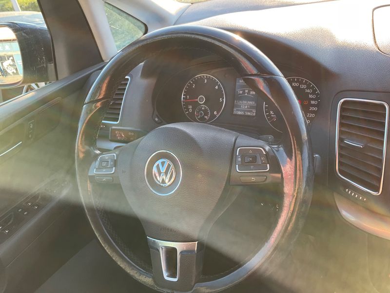 Volkswagen Sharan 2.0 TDI Comfortline BlueMotion Tech 2011 – снимка 29