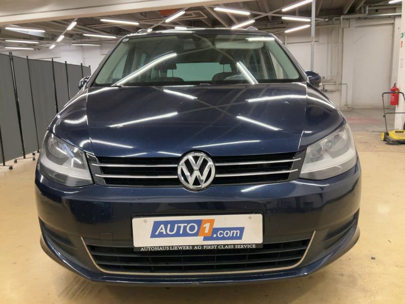 Volkswagen Sharan 2.0 TDI Comfortline BlueMotion Tech 2011 – снимка 14