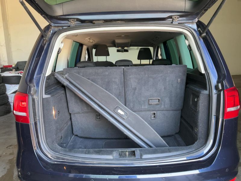 Volkswagen Sharan 2.0 TDI Comfortline BlueMotion Tech 2011 – снимка 15