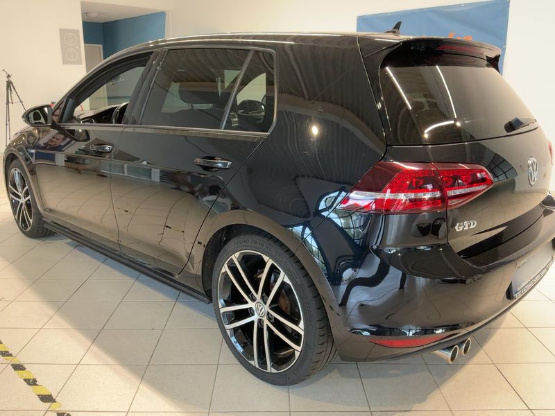 Volkswagen Golf VII 2.0 TDI GTD BlueMotion Tech 2015 – снимка 6