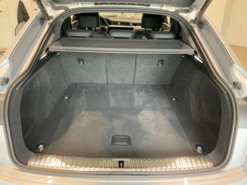 Audi e-tron Sportback 50 quattro S line 2021 – снимка 16