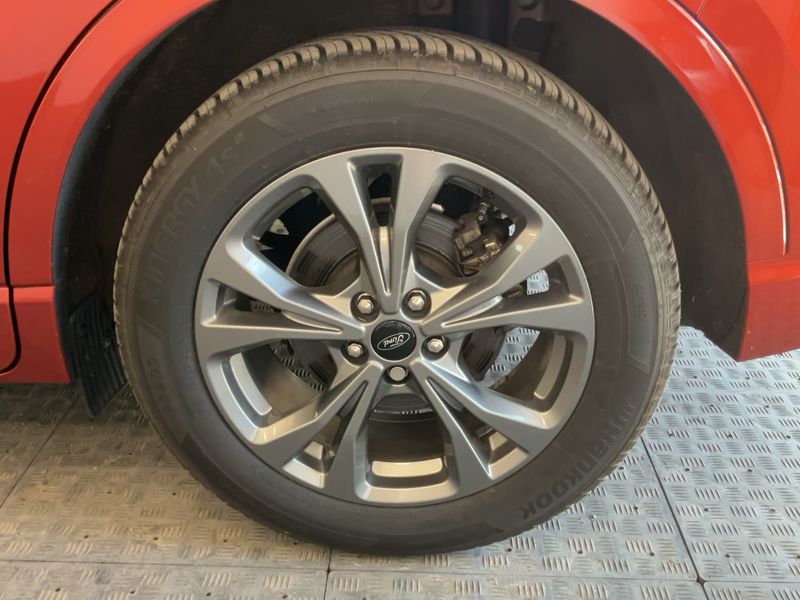 Ford Kuga 2.5 Plug-in Hybrid ST-Line X 2021 – снимка 5