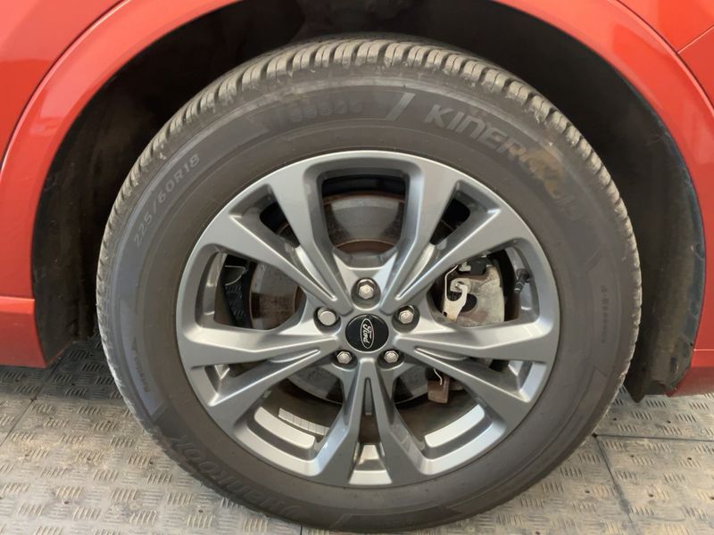 Ford Kuga 2.5 Plug-in Hybrid ST-Line X 2021 – снимка 11