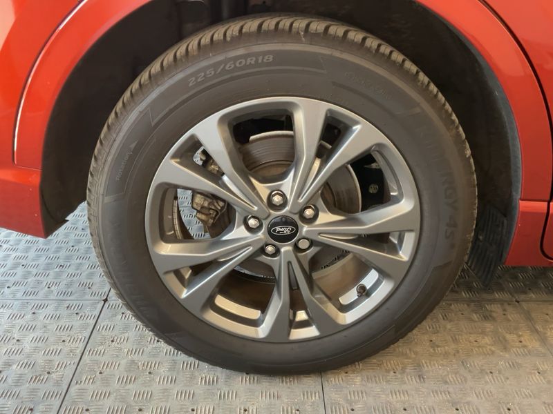 Ford Kuga 2.5 Plug-in Hybrid ST-Line X 2021 – снимка 9