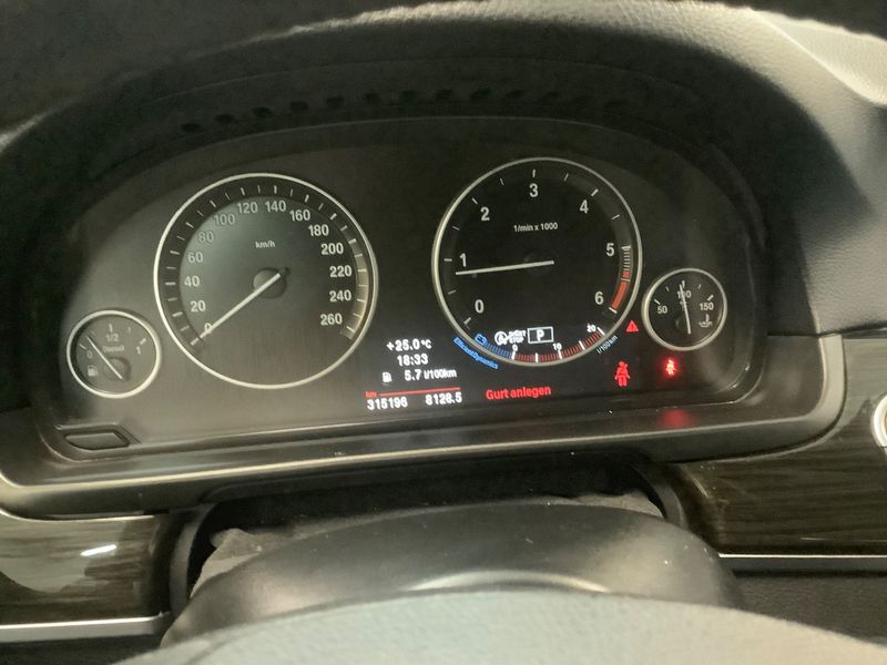 BMW 5er 525d xDrive 2013 – снимка 19