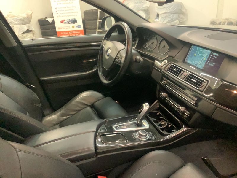 BMW 5er 525d xDrive 2013 – снимка 17