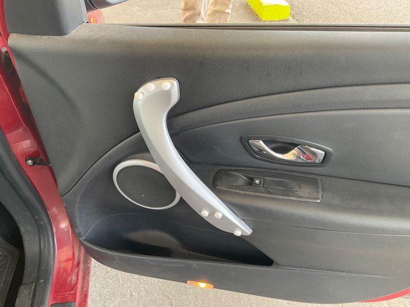 Renault Fluence 1.5 dCi Dynamique 2012 – снимка 31