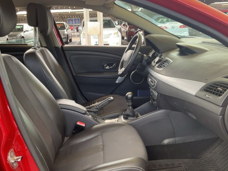 Renault Fluence 1.5 dCi Dynamique 2012 – снимка 16