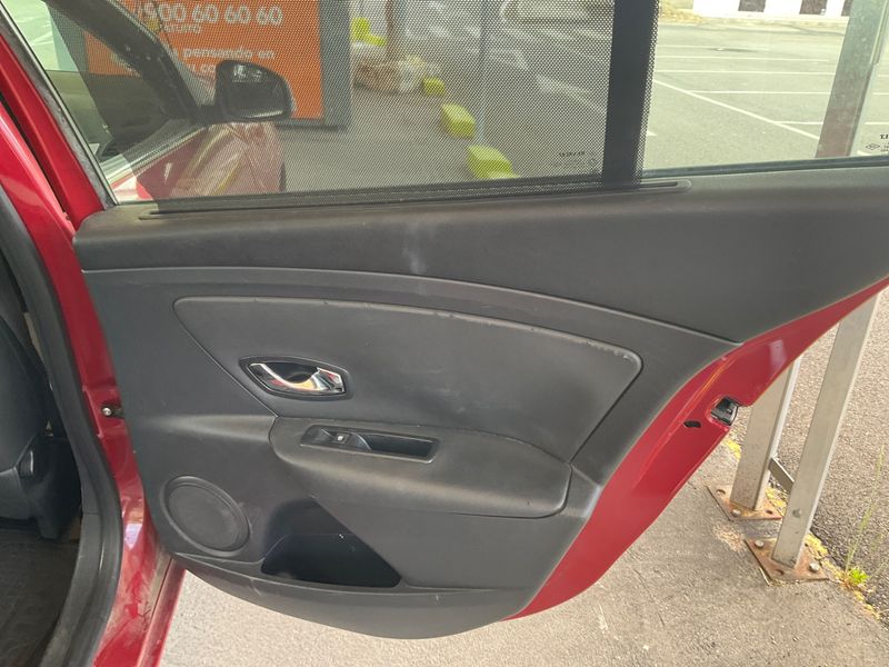 Renault Fluence 1.5 dCi Dynamique 2012 – снимка 30