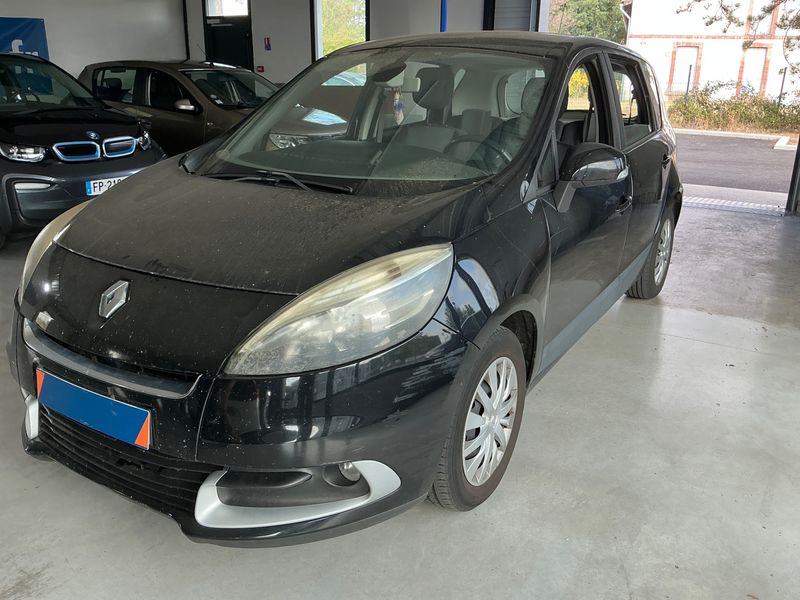 Renault Scenic 1.5 dCi Expression 2012 – снимка 1