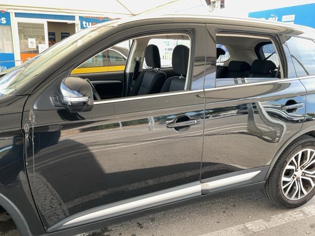 Mitsubishi Outlander 2.0 MIVEC Motion 2WD 2017 – снимка 4
