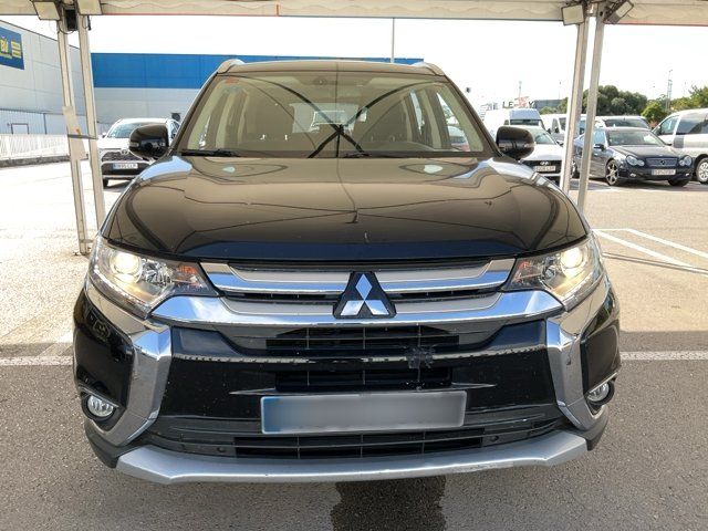 Mitsubishi Outlander 2.0 MIVEC Motion 2WD 2017 – снимка 14