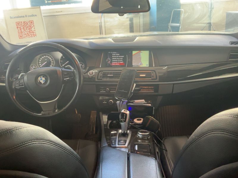 BMW 5er 520d xDrive 2017 – снимка 17